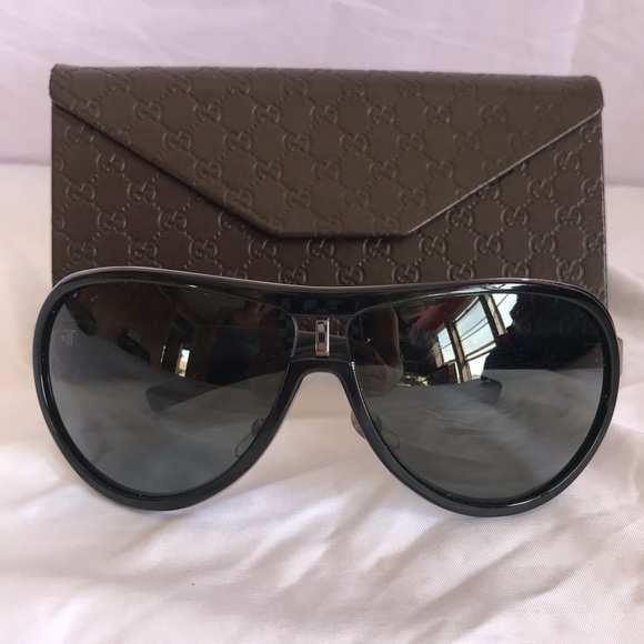Gucci Accessories - AUTHENTIC GUCCI SUNGLASSES